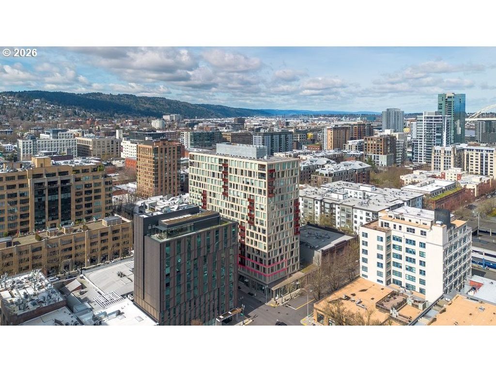 937 Nw Glisan St 337, Portland