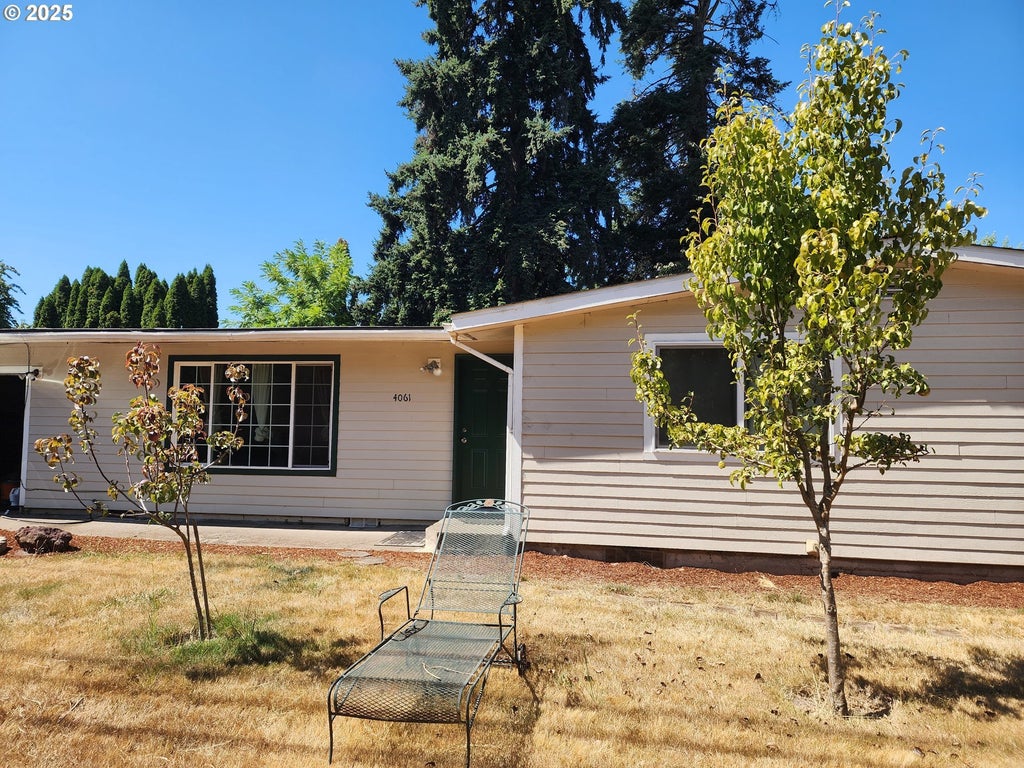 4061 Ne Hawthorne Ave, Salem