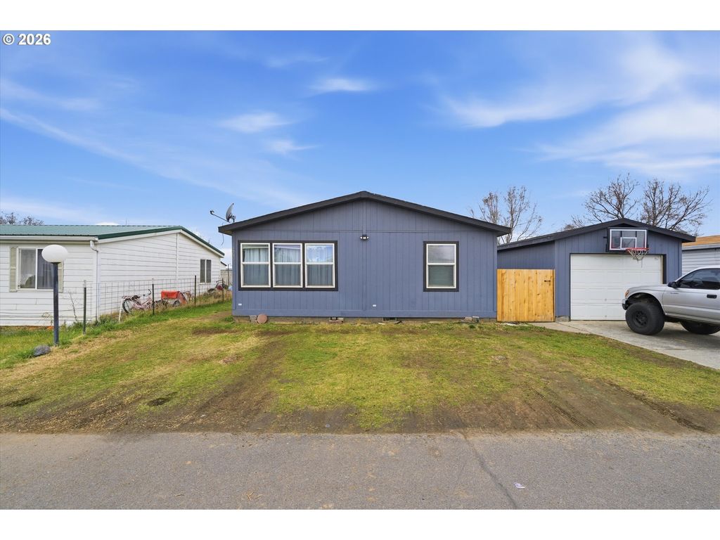 1739 Ne 2nd Pl, Hermiston
