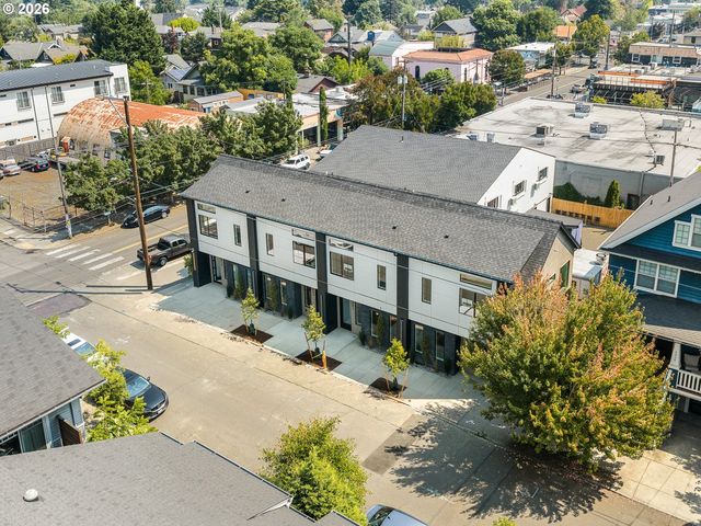 4990 Ne 26th Ave 4, Portland