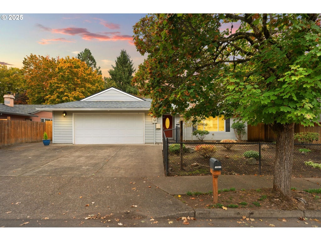 15920 Sw Stratford Loop, Portland