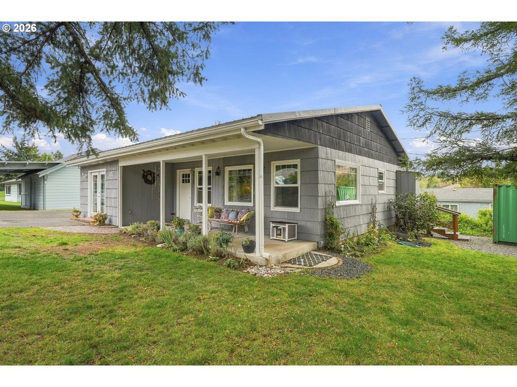 729 Ne Locust St, Oakland