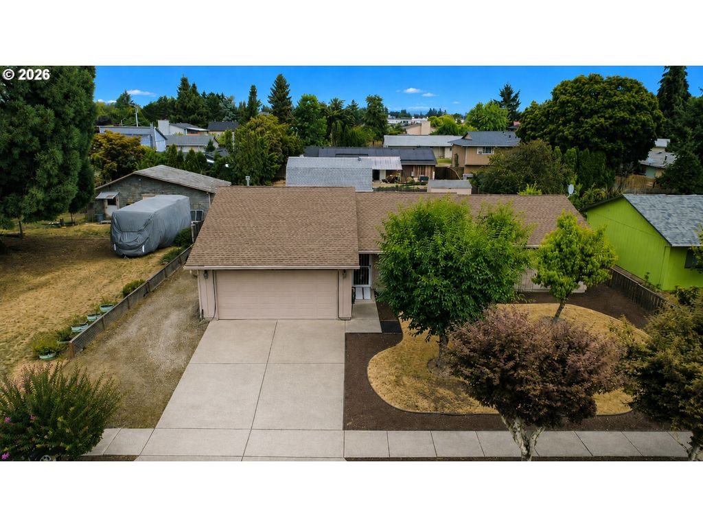 2010 S Dogwood St, Cornelius