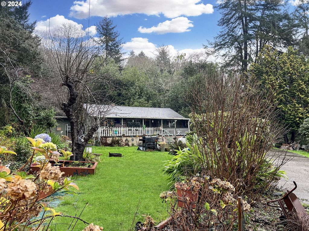 16424 Nelson Dr, Brookings