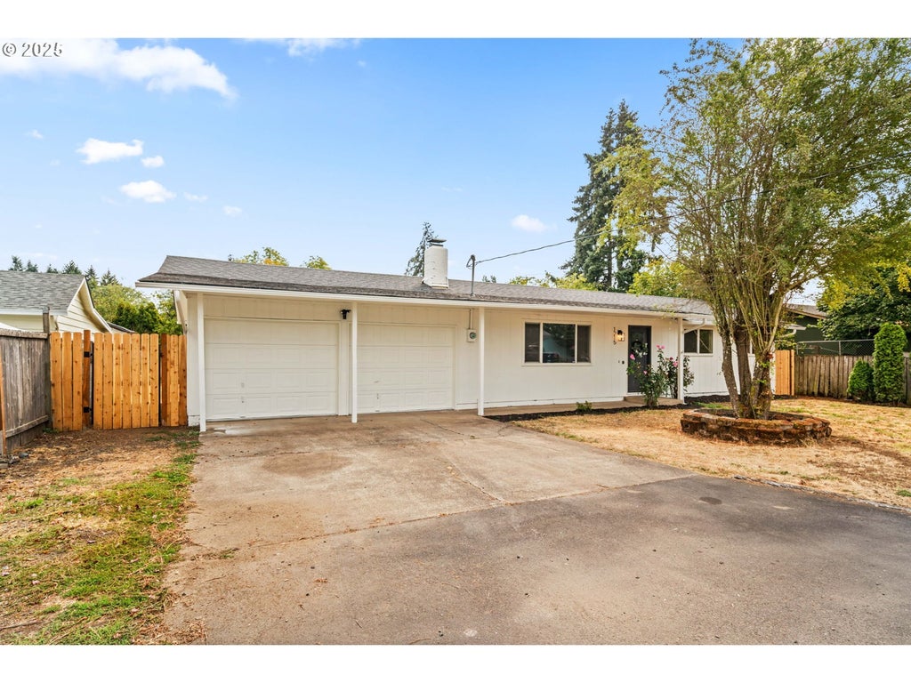 1215 Ellsworth St, Eugene