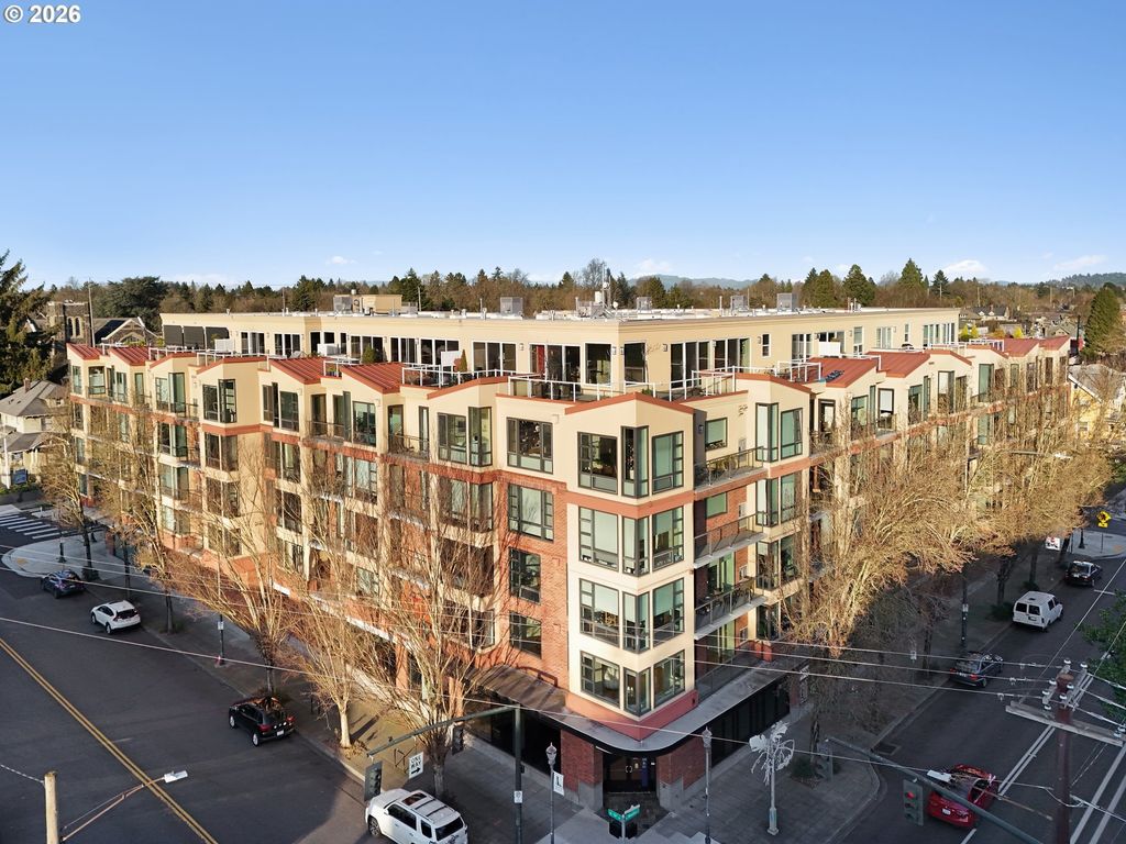 1620 Ne Broadway St 222, Portland
