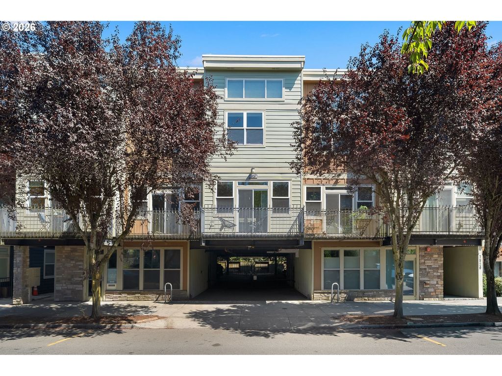 7520 Se Milwaukie Ave 201, Portland
