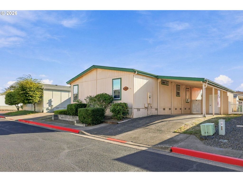 1000 S Mckern Ct, Newberg