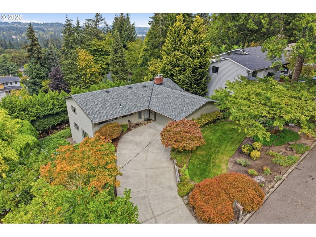1531 Larch St, Lake Oswego