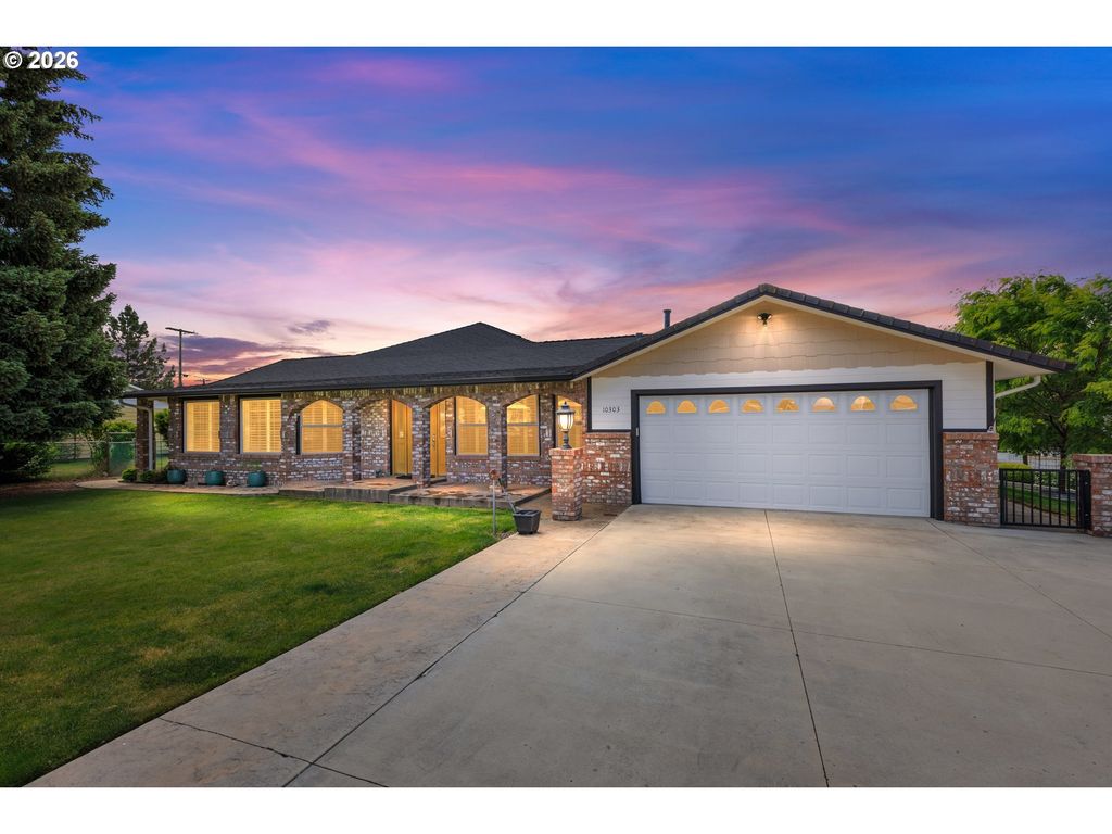 10303 White Birch Ln, Island City