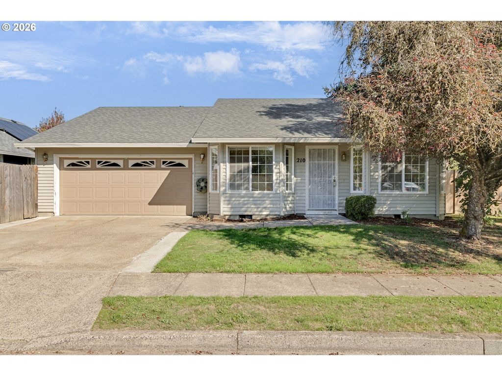 210 S Meredith Dr, Newberg
