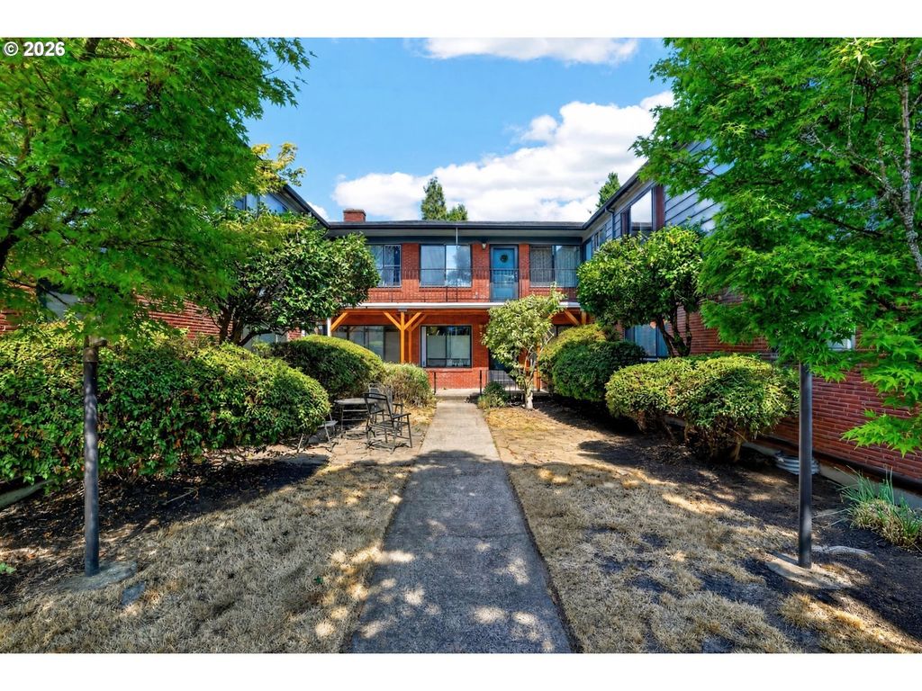 3911 Ne Killingsworth St, Portland