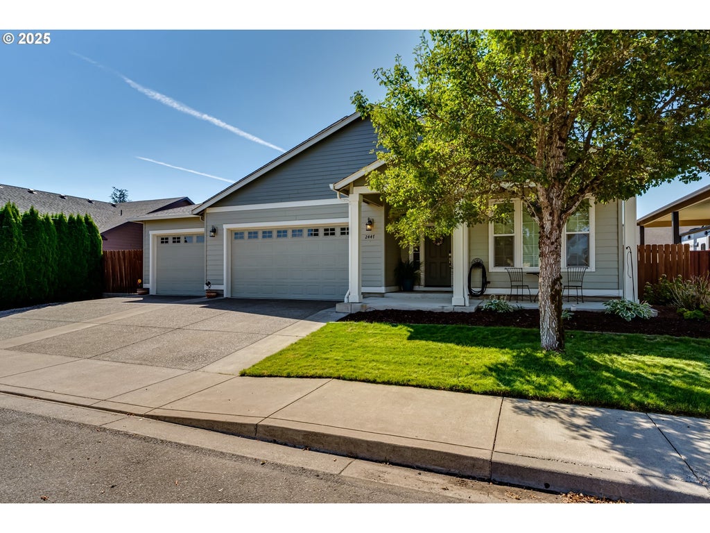 2447 W 13th Ave, Junction City