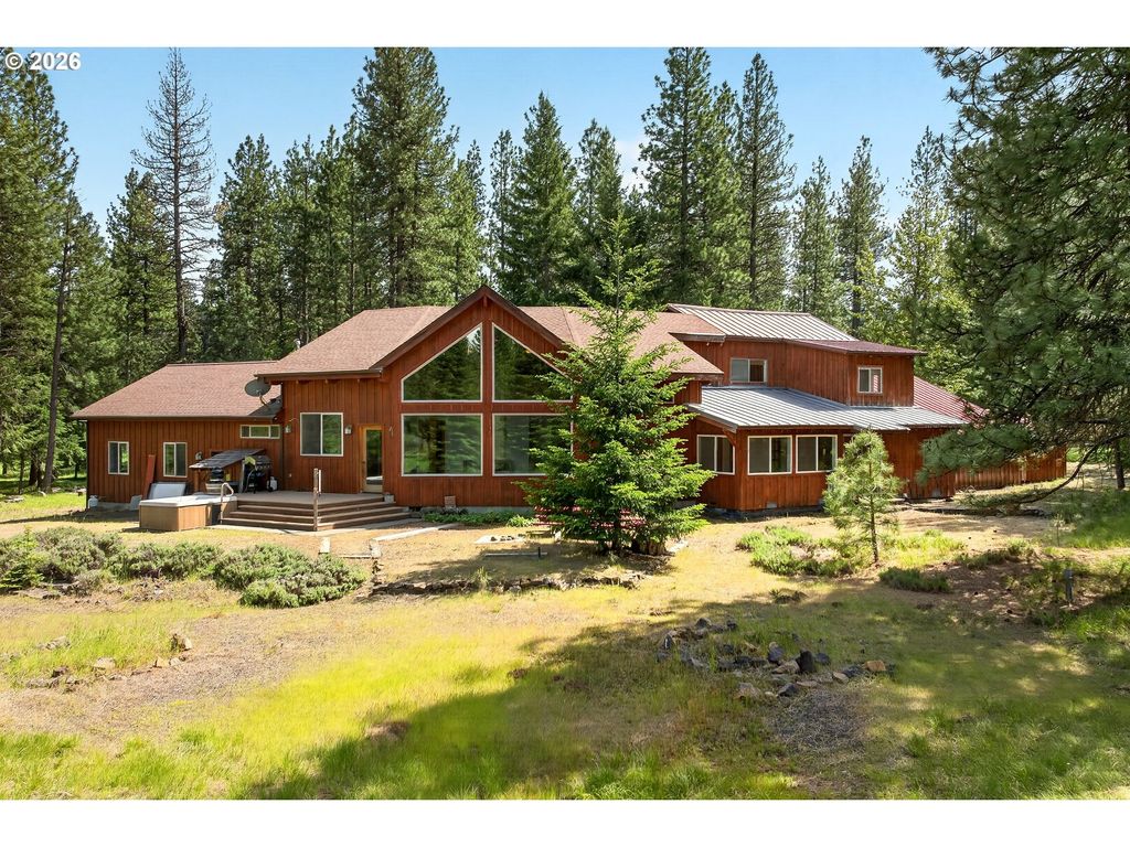 117 Jennings Rd, Trout Lake