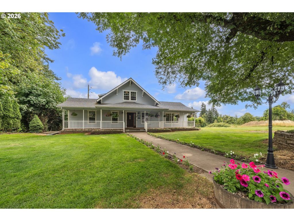 12356 Monitor Mckee Rd, Woodburn