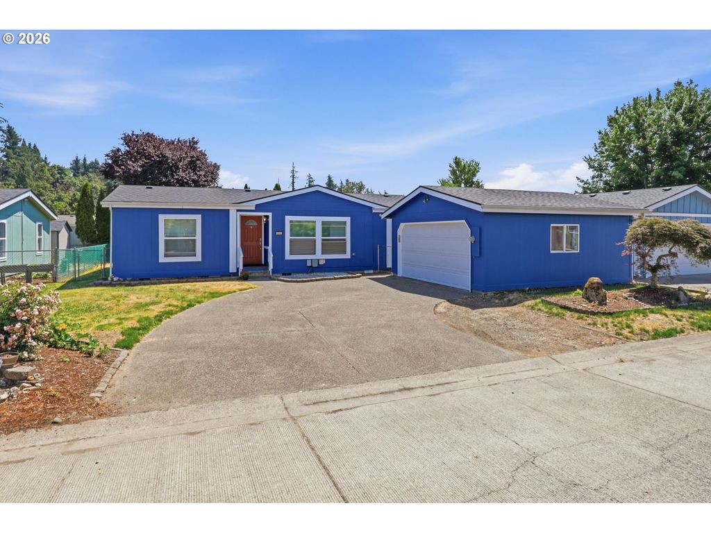 1655 S Elm 302, Canby