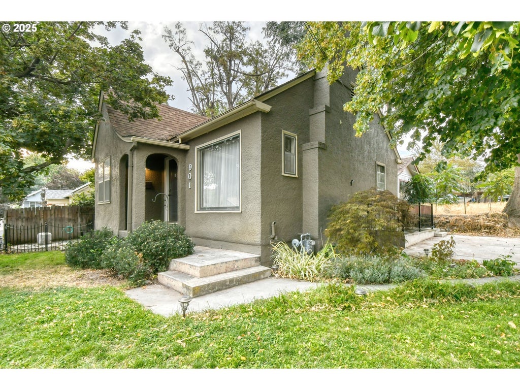 901 Nw Furnish Ave, Pendleton