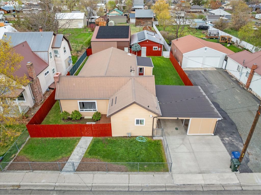 2142 Colorado Ave, Baker City