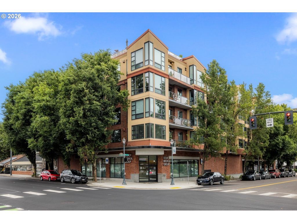 1620 Ne Broadway St 206, Portland