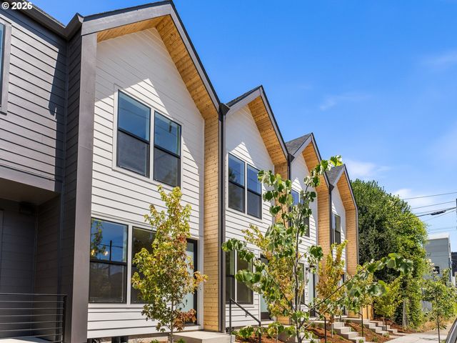 261 N Skidmore St 4, Portland