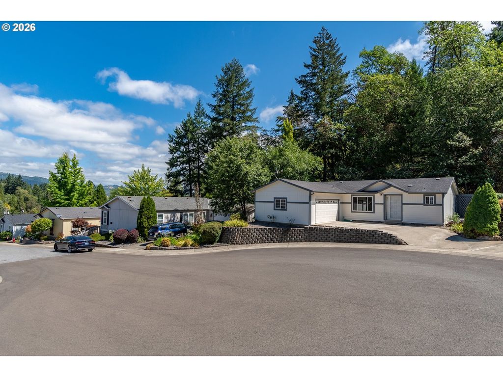 188 Samantha Way, Canyonville