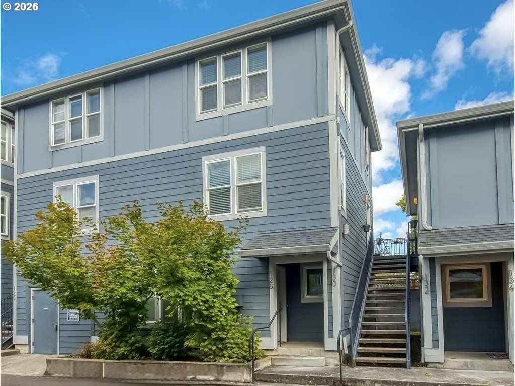 130 Se 119th Ave, Portland