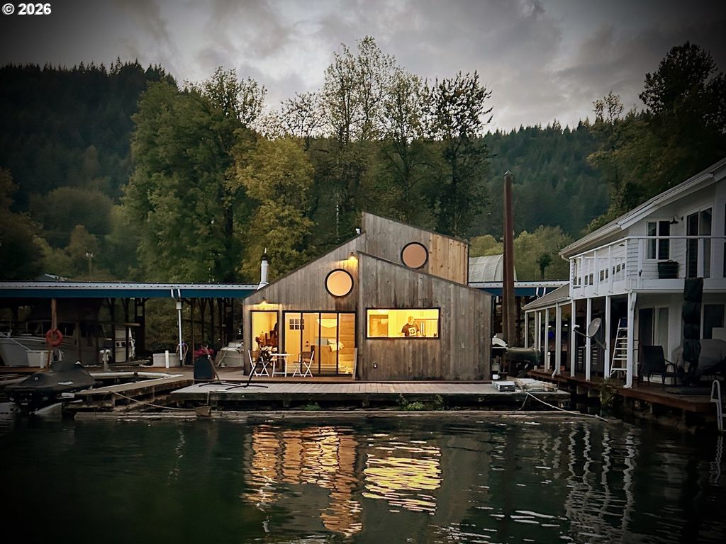 24800 Nw Saint Helens Rd L26, Portland