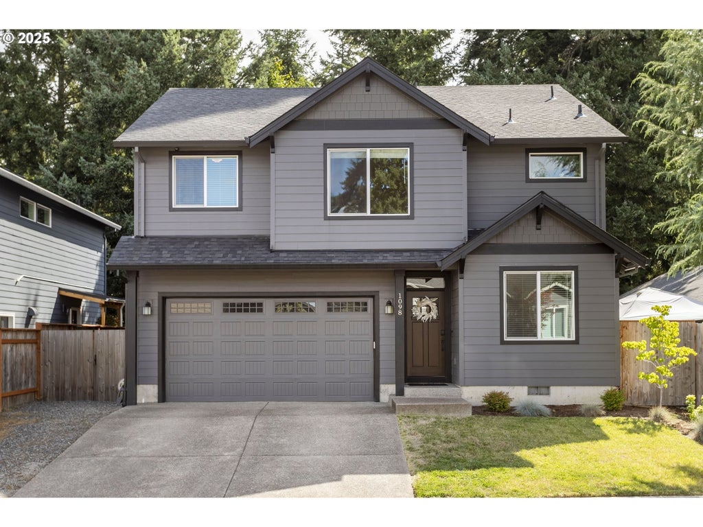 1098 Ne Regan Hill Loop, Estacada