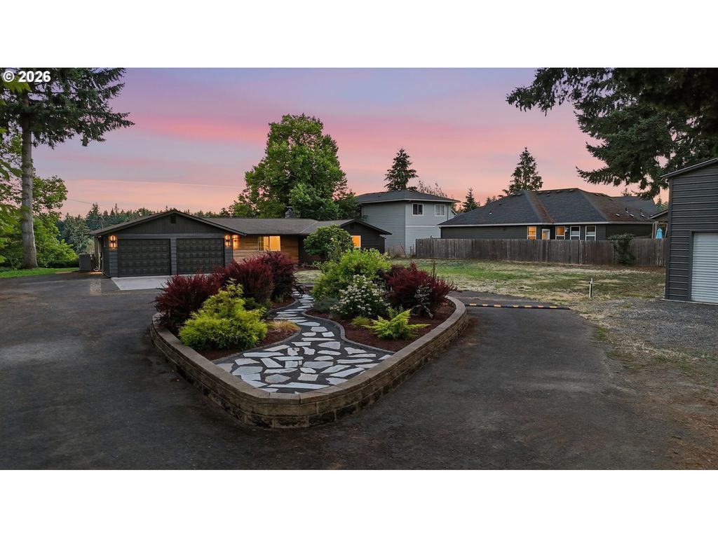 1283 Ne 49th St, Vancouver