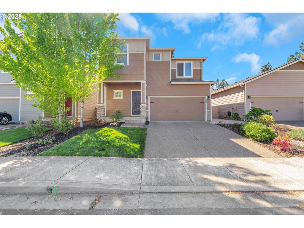 340 Doug Fir Ln, Molalla