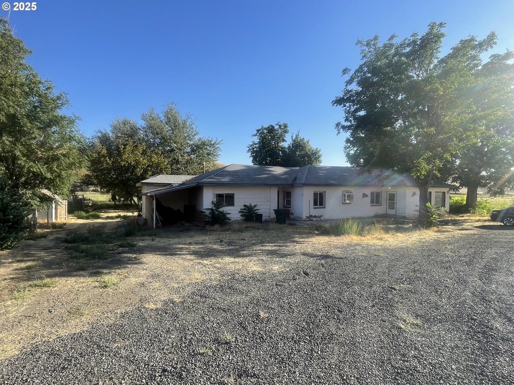 62886 Highway 74, Ione