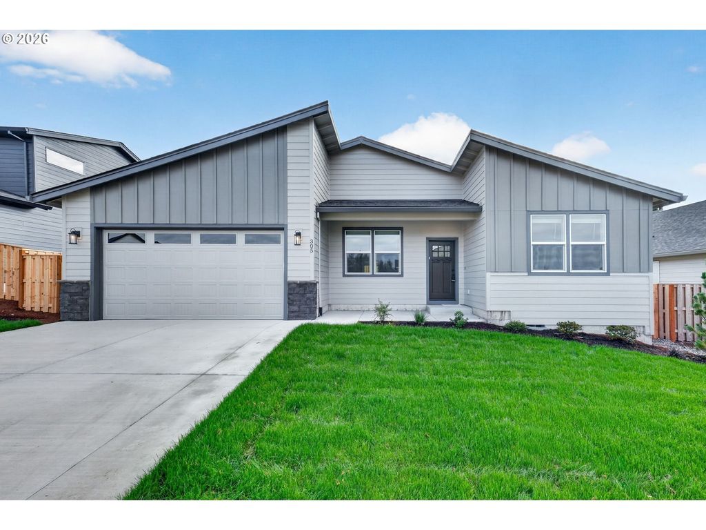 305 E Caribou Ct 22, La Center
