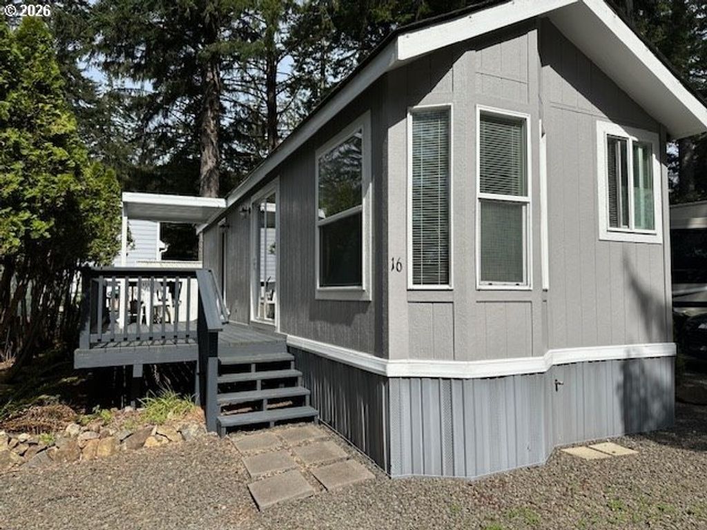 89510 Highway 101 16, Florence
