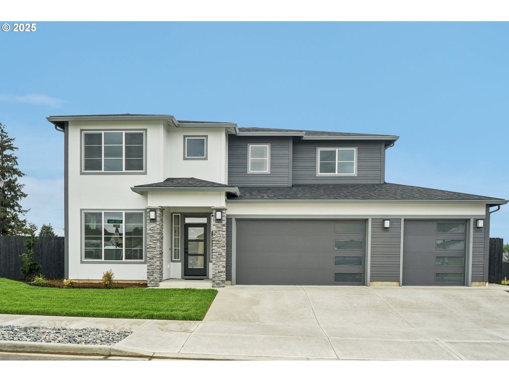 4321 N 11th Way, Ridgefield