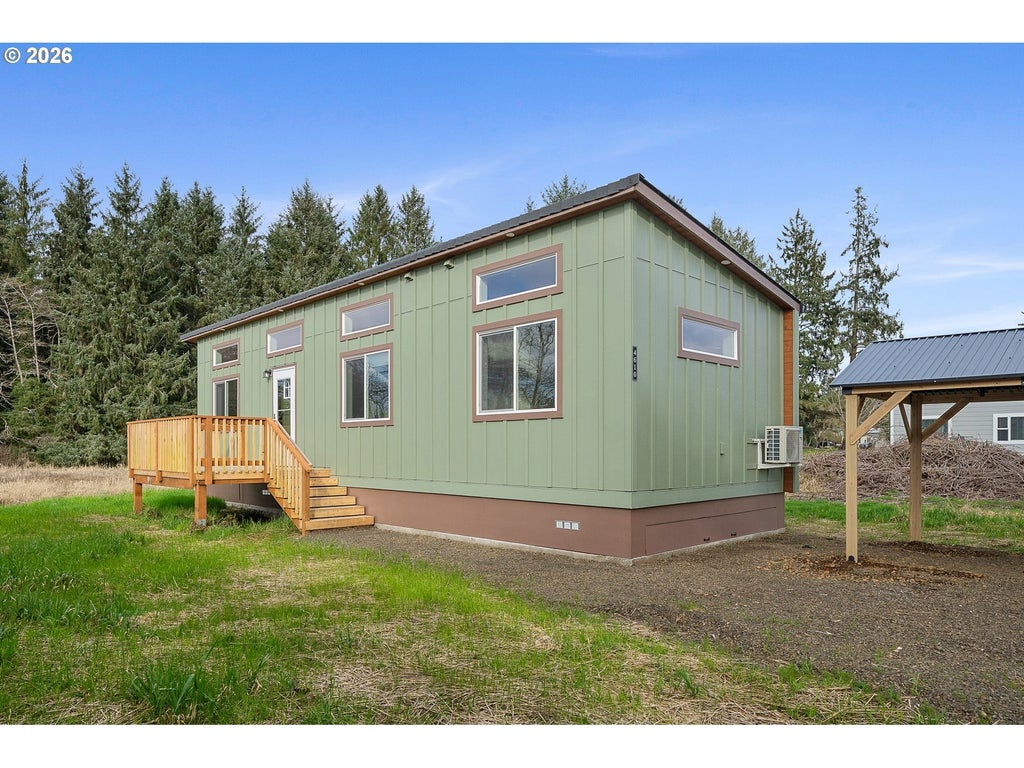 4610 Spruce St, Bay City