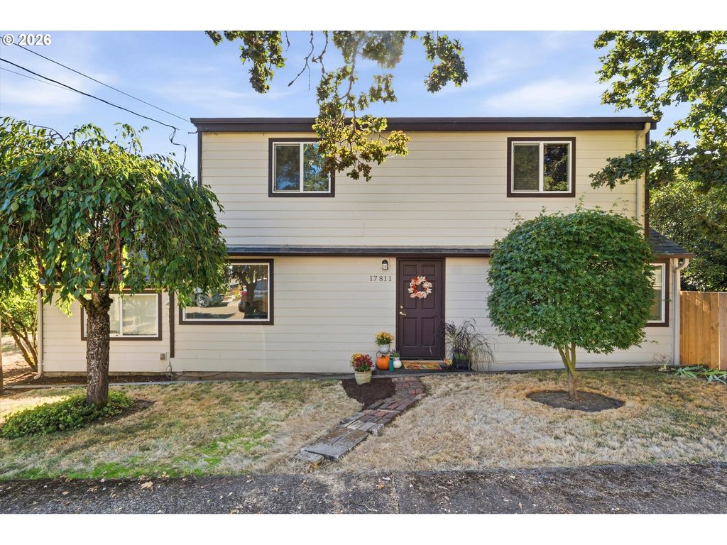 17811 Se Cook St, Milwaukie
