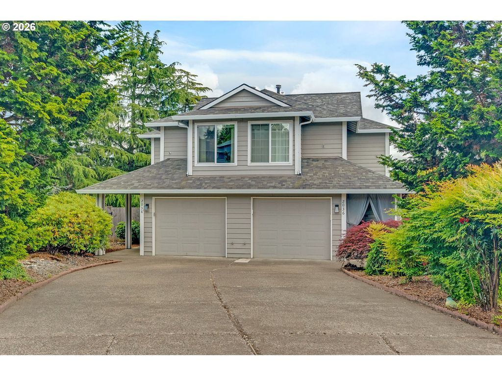 2038 Titan Ter, West Linn