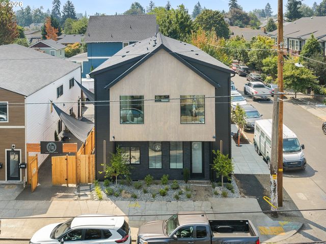 2610 Ne Alberta St 1, Portland