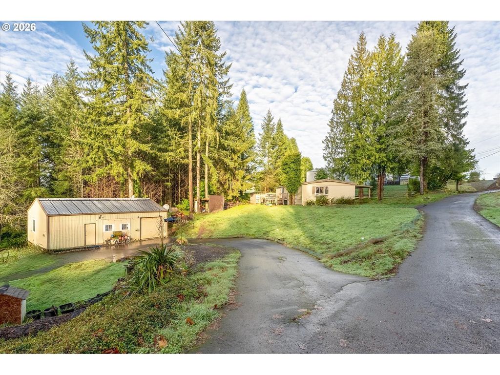 215 North Ave, Kelso