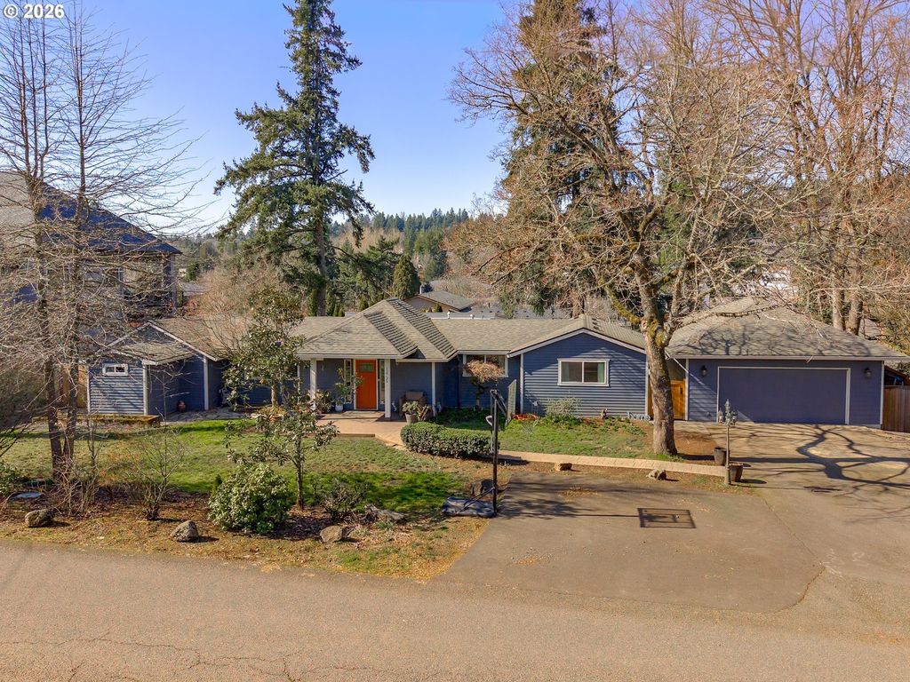 12735 Sw 22nd Ave, Lake Oswego