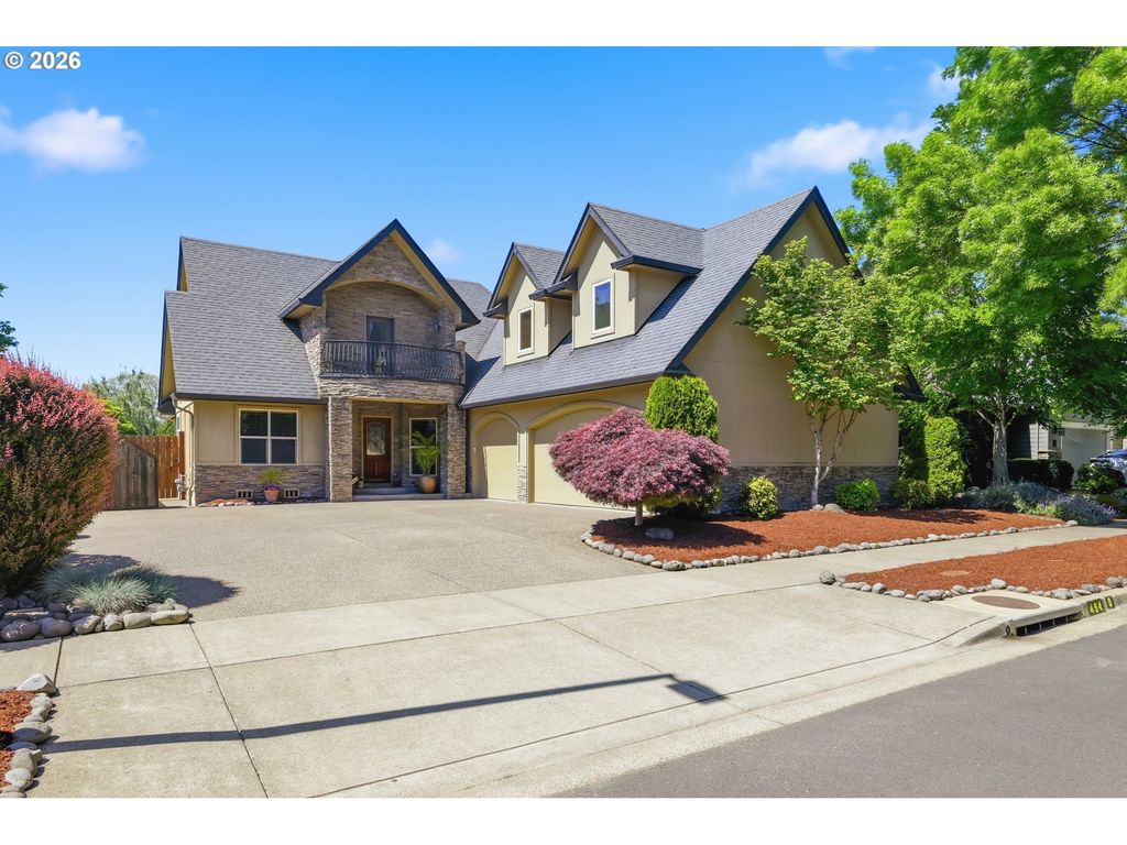 454 Salty Way, Eugene