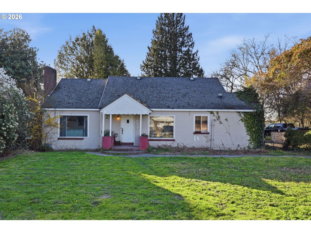 1401 N Goerig St, Woodland