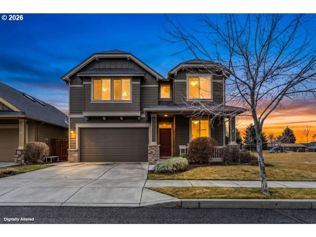 1132 Ne Steins Pillar Dr, Prineville