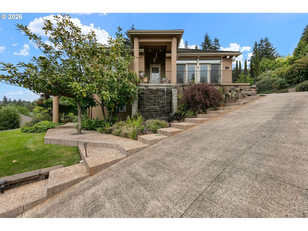 3147 Tanner Park Dr, Eugene