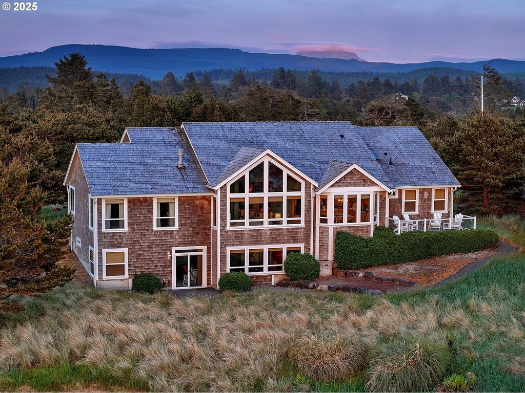 88724 Schroeder Rd, Gearhart