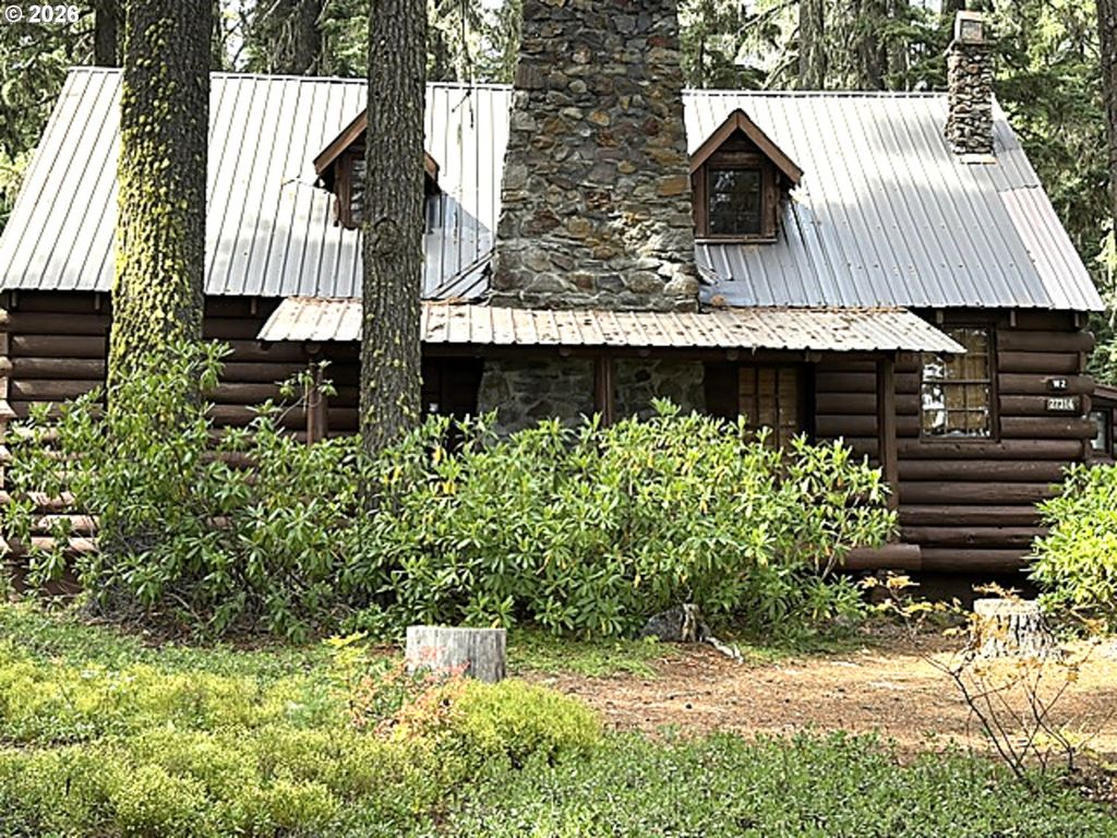 27314 W Odell Lake Rd W2, Crescent Lake