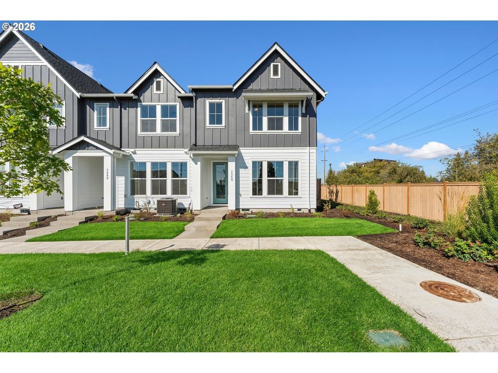 3268 Se Bend Ln, Hillsboro