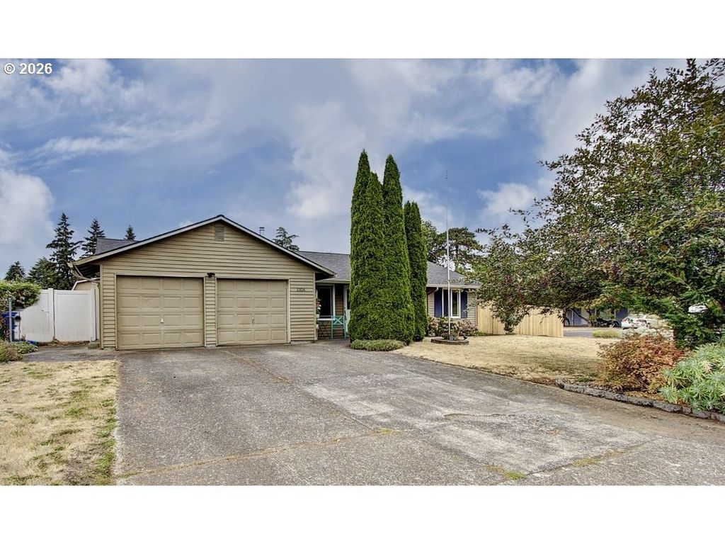 1326 Nw 55th Loop, Vancouver
