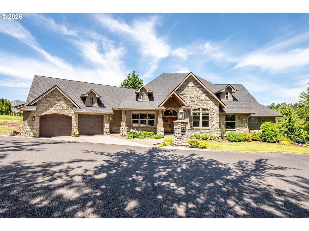 2375 Trillium Hts, Longview