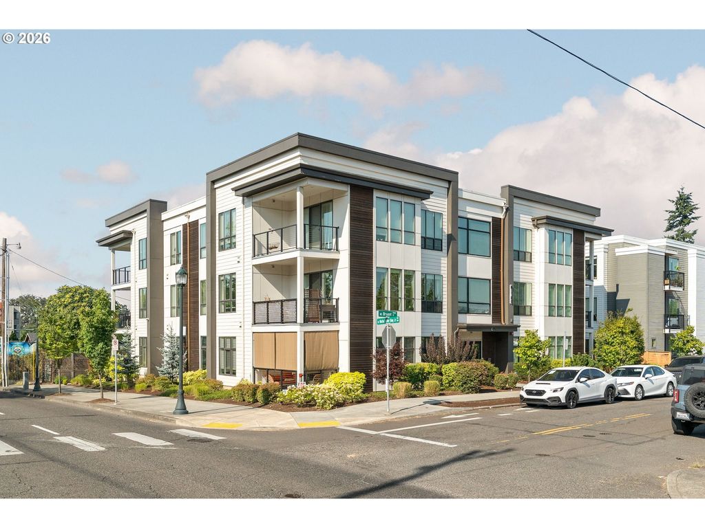 425 Ne Bryant St 104, Portland